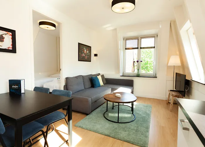 Stayci Serviced Station Apartamento