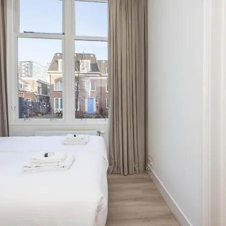 Stayci Serviced Station Appartamento L'Aia