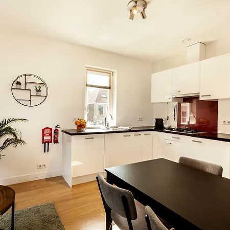 Stayci Serviced Apartments Central Station * The Hague