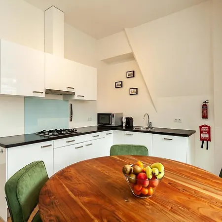 Stayci Serviced Apartments Central Station *