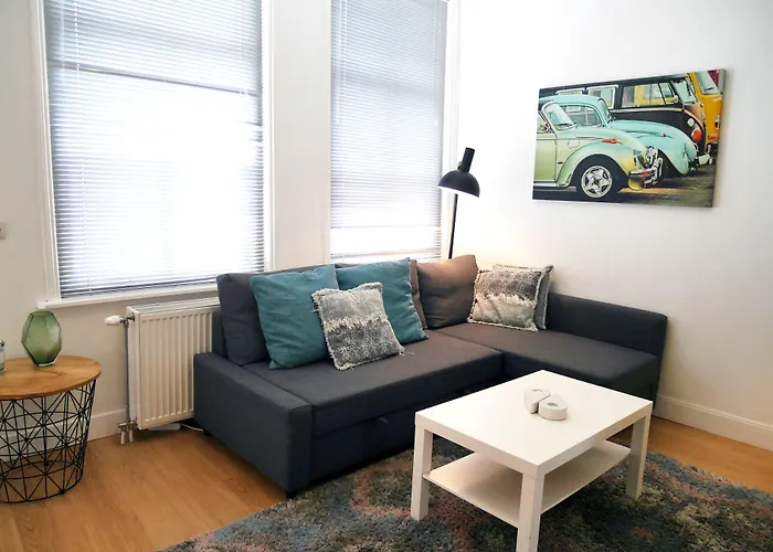 Stayci Serviced Station Апартаменты Гаага