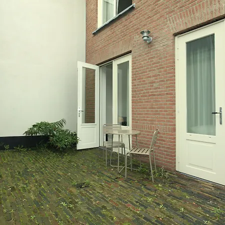 Stayci Serviced Station Apartmán *