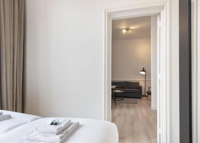 Stayci Serviced Station Apartmán Haag