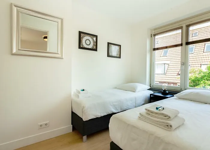 Stayci Serviced Station Apartmán *